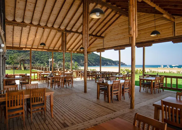 לינה וארוחת בוקר Mukha Ormanli