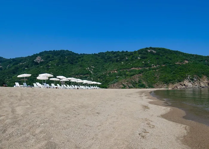 לינה וארוחת בוקר Mukha Ormanli