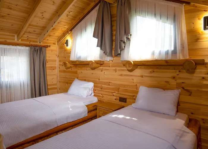 לינה וארוחת בוקר Mukha Ormanli