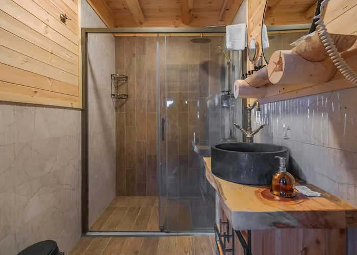 לינה וארוחת בוקר Mukha *