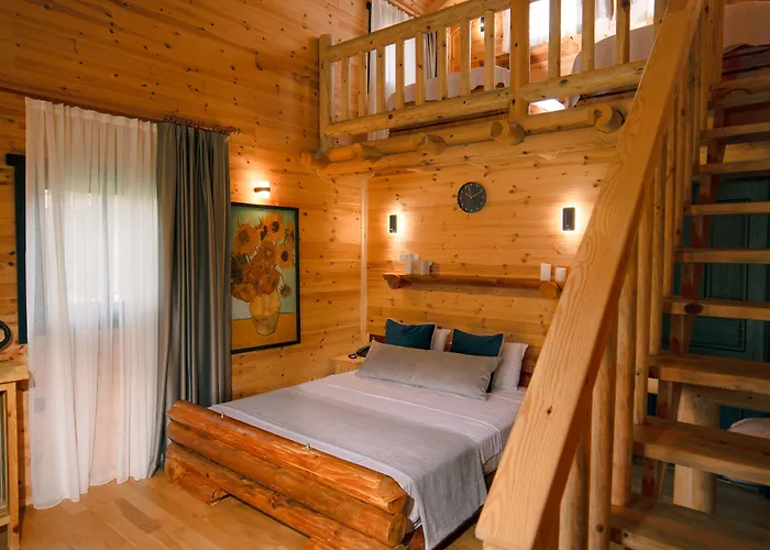 לינה וארוחת בוקר Mukha *